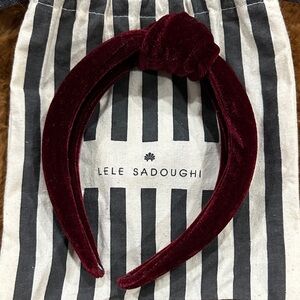 Lele Sadoughi Velvet Headband in Deep Red/Burgundy
Kids’ Size